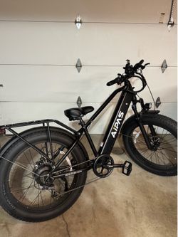 1500W Fat Tire Electric Bike - 33 MPH