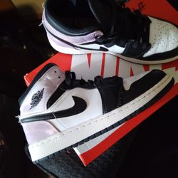 Nike Mid Coral White
