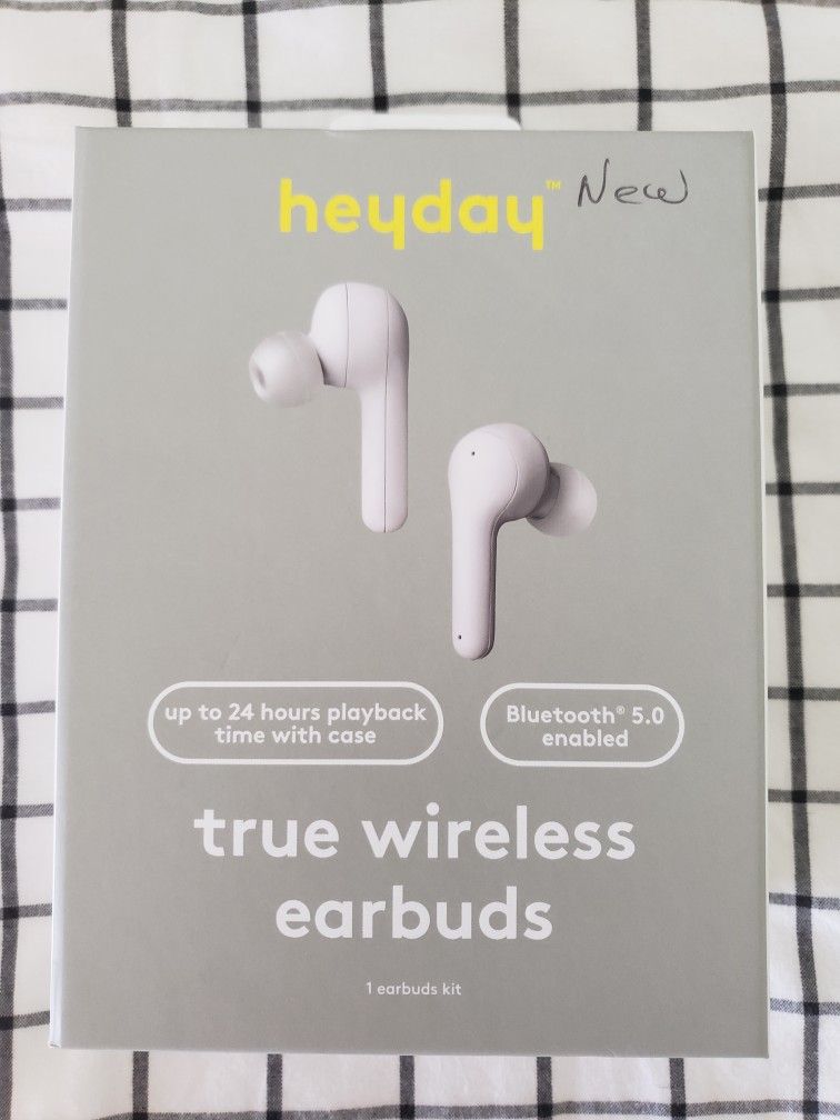 Heyday True Wireless Bluetooth Earbuds With Charging Case