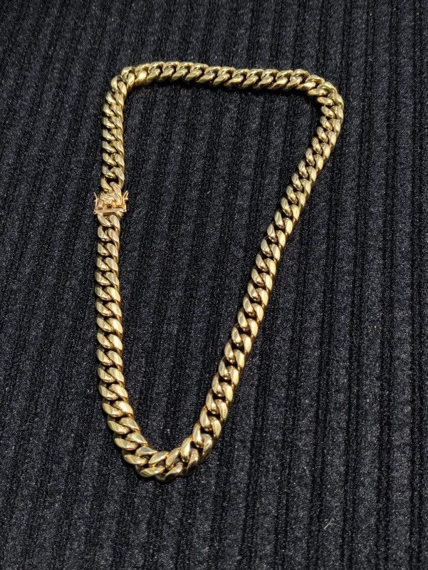 14K gold plated 14 mm Cuban Link chain