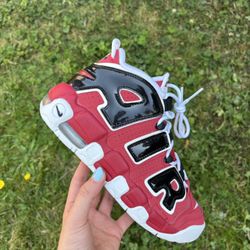 Nike Uptempo Bulls Hoops Pack