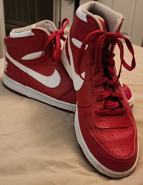 Men's NIKE Shoes Sz 11