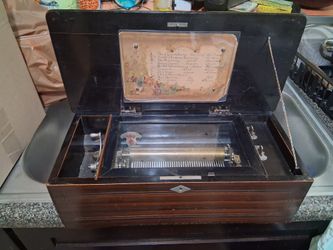 Cylinder Music Box by Le Coultre Freres