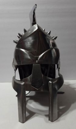 Custom Gladiator Helmet