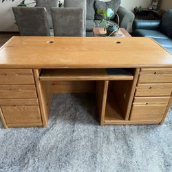 Great Quality Computer Desk