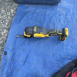 20 Volts Atomic Multitool 