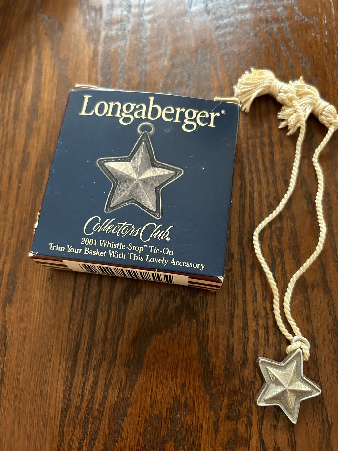 Longaberger 2001 Whistle Stop Tie On Star