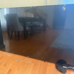 ONN tv 65” Roku 