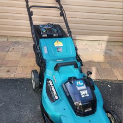Makita
18V X2 (36V) LXT Lithium-Ion Cordless 21 in. Walk Behind Self-Propelled Lawn Mower Kit w/4 Batteries (5.0Ah)