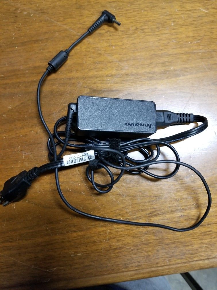 Chrome Lenovo N22 Or N23 Laptops $55 (Good Condition)