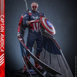 Hot Toys Captain America Brave New World