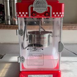 Great Northern Popcorn Company 83-DT5621 Northern Company Red GNP Little Bambino 2-1/2 Ounce Retro Style Popcorn Popper Machine, 2.5 Ounce