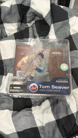 Tom Seaver Cooperstown collection figure