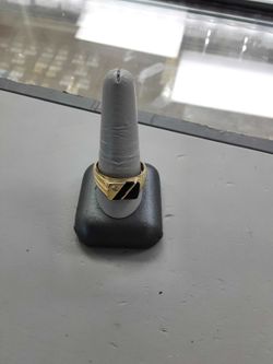 Yellow Gold 10k (.417) 6.6 grams Size 12