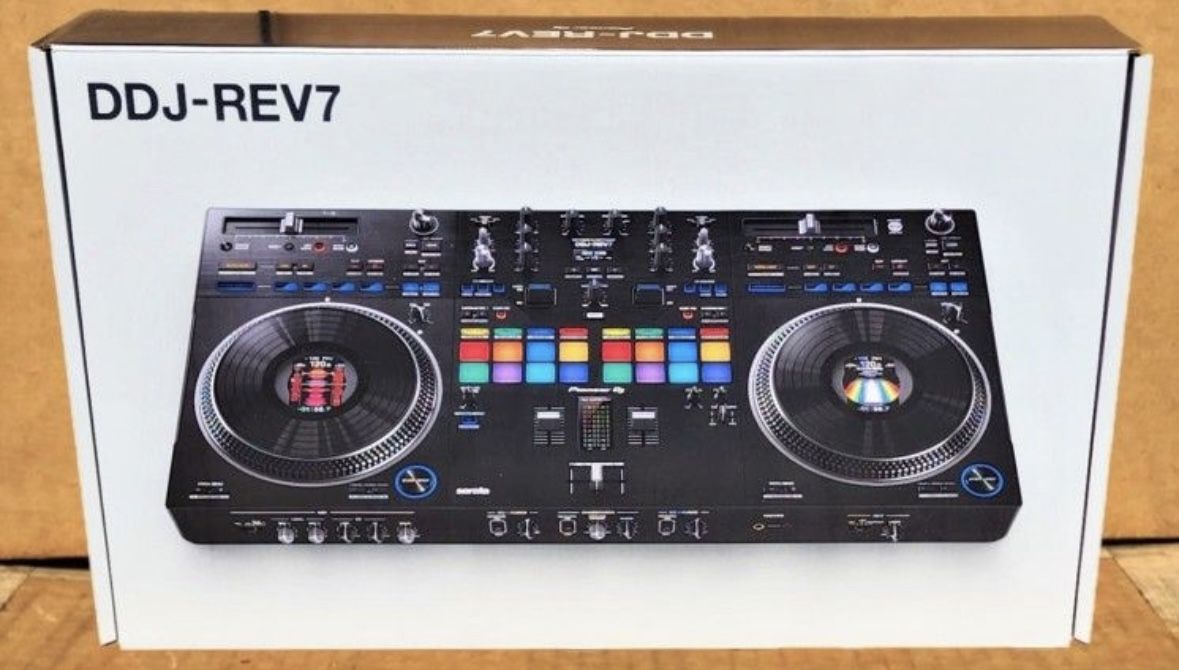 Pioneer REV7 W/Flight Case
