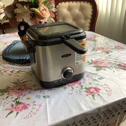 Bella Electric Deep Fryer