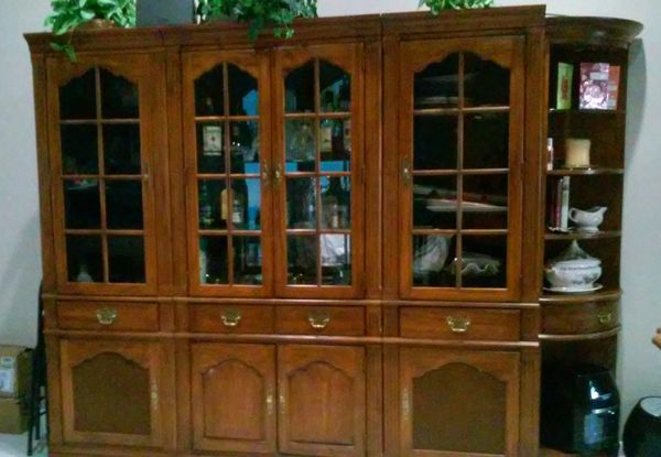 THOMASVILLE 3 piece Wall Unit (Furniture) in Boca Raton, FL - OfferUp THOMASVILLE 3 piece Wall Unit (Furniture) in Boca Raton, FL - OfferUp