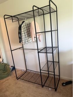 Clothing rack/Closet