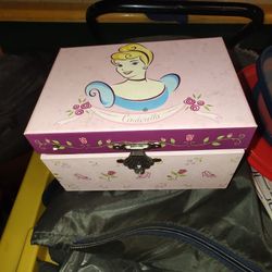 Cinderella Music/Jewelry Box