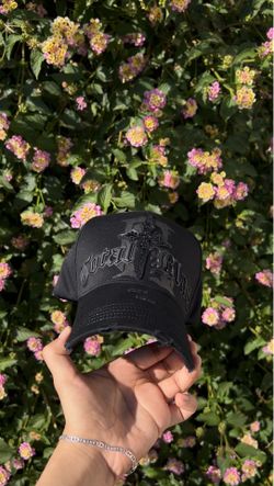DANDY,31,BARBAS, RUDE , BIG BOSS HATS