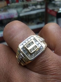 14k gold 12.5 grams 1ct diamonds