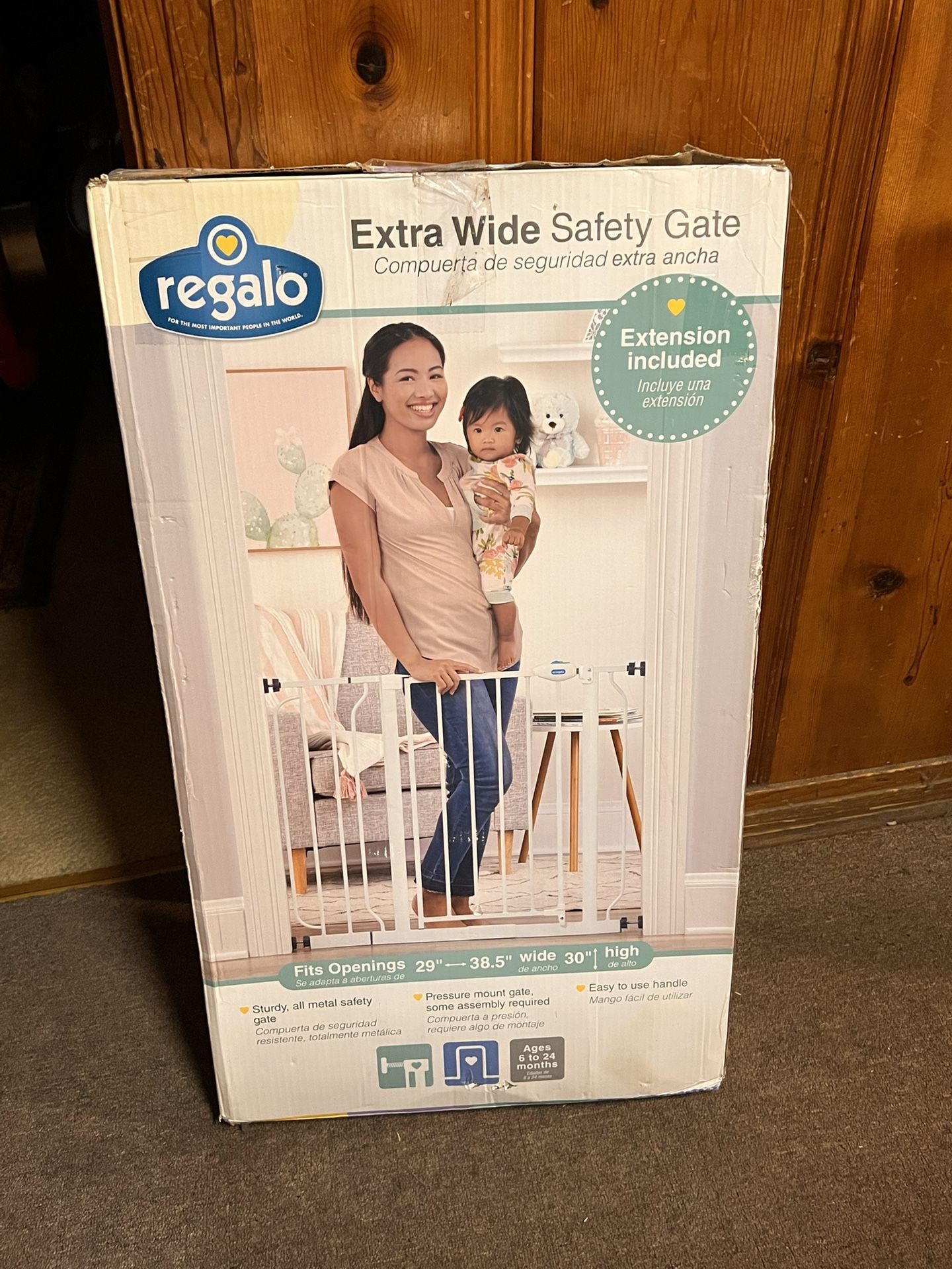  Regalo Safety Gate with Walk Through Door - Extra Wide.. 29"-38" wide 30" high