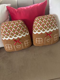 Gingerbread House Christmas Decorative Pillow