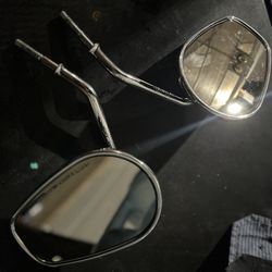 Harley Davidson L And R Mirror Set 