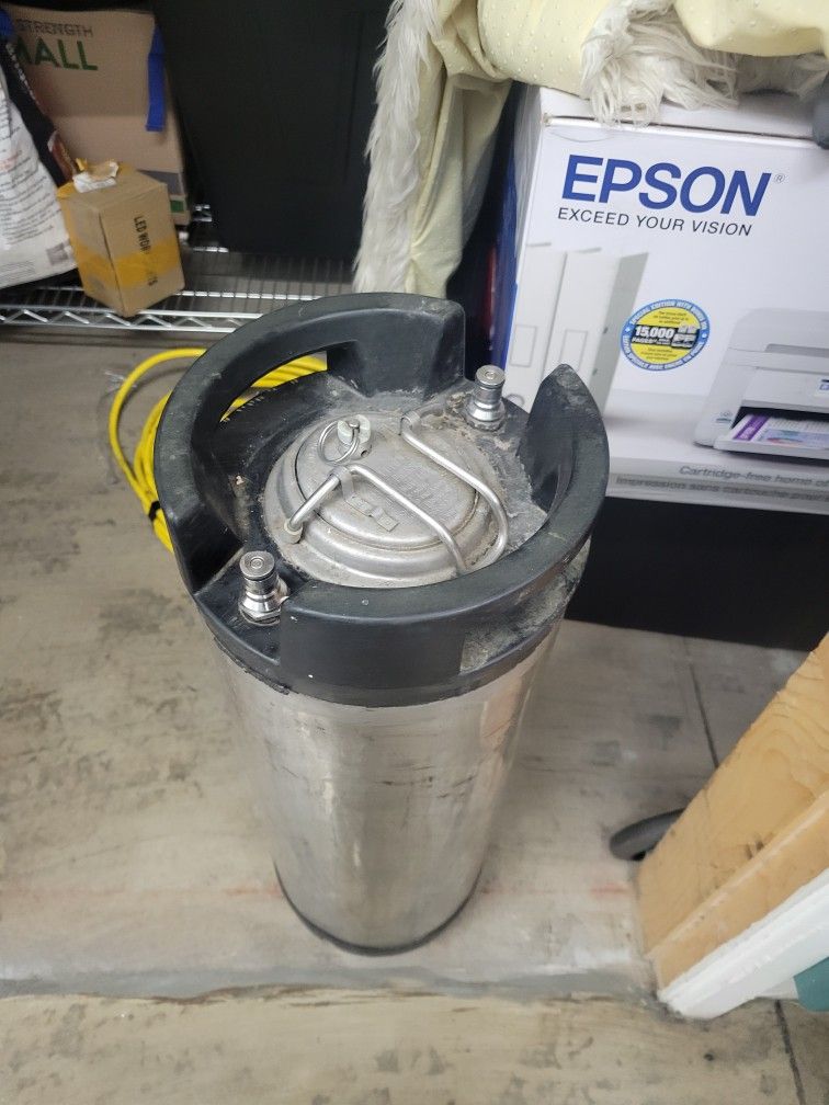 Cornelius Keg