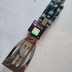 Philadelphia Eagles BBQ Set Spatula And Tongs