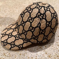 Gucci GG Raffia Baseball Cap – Ivory/Black – Size S – New With Tags