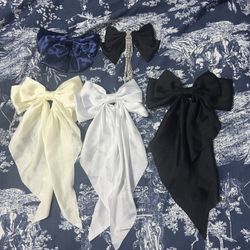 5 piece assorted hair bow clips