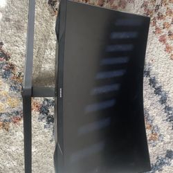 Samsung Odyssey G5 27” Curved Gaming Monitor – 144Hz 1440p