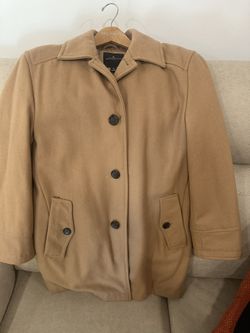 London Fog Men’s Camel Coat, size small fits like a M