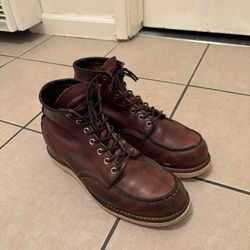 Redwings Size 9