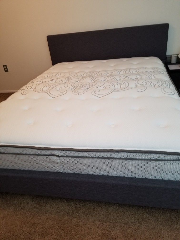 For Sale Almost New Queen Bed And Mattress