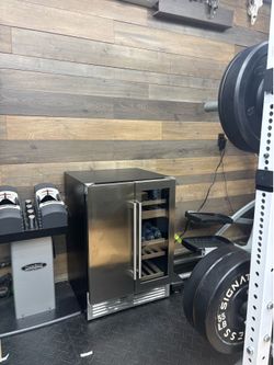 Dual Zone Wine and Beverage Cooler Nipus