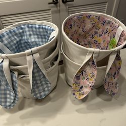 Easter Baskets w/ears & tail (Brand New)