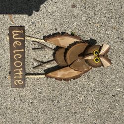 Owl Welcome Sign