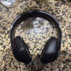 Beats Studio Pro