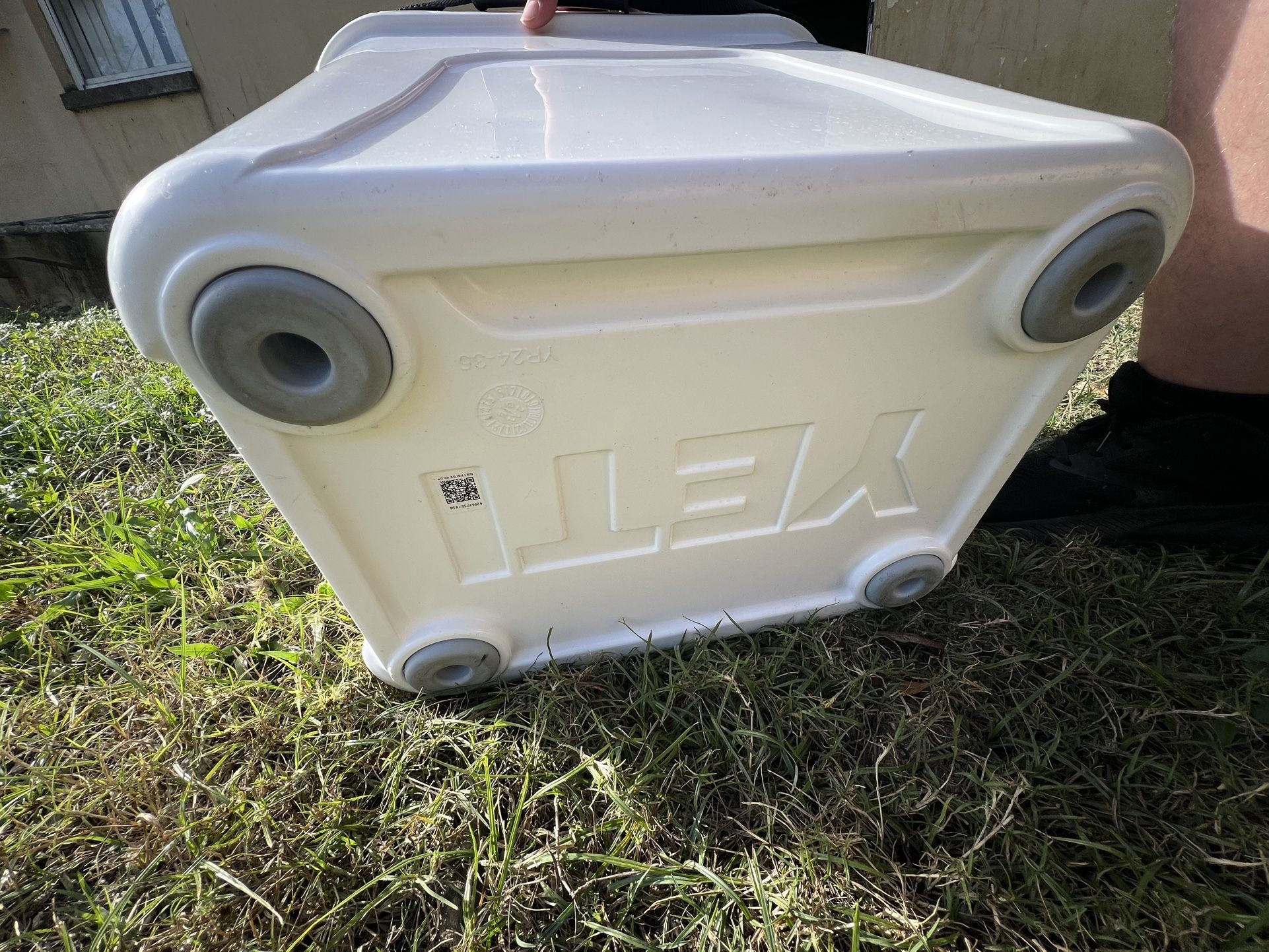 Yeti 24