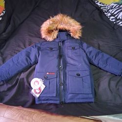 Canada Goose Coat Size S-(8)