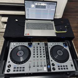 Paquete de DJ en Venta – Pioneer FLX6, Laptop, Biblioteca Musical y Caja. 