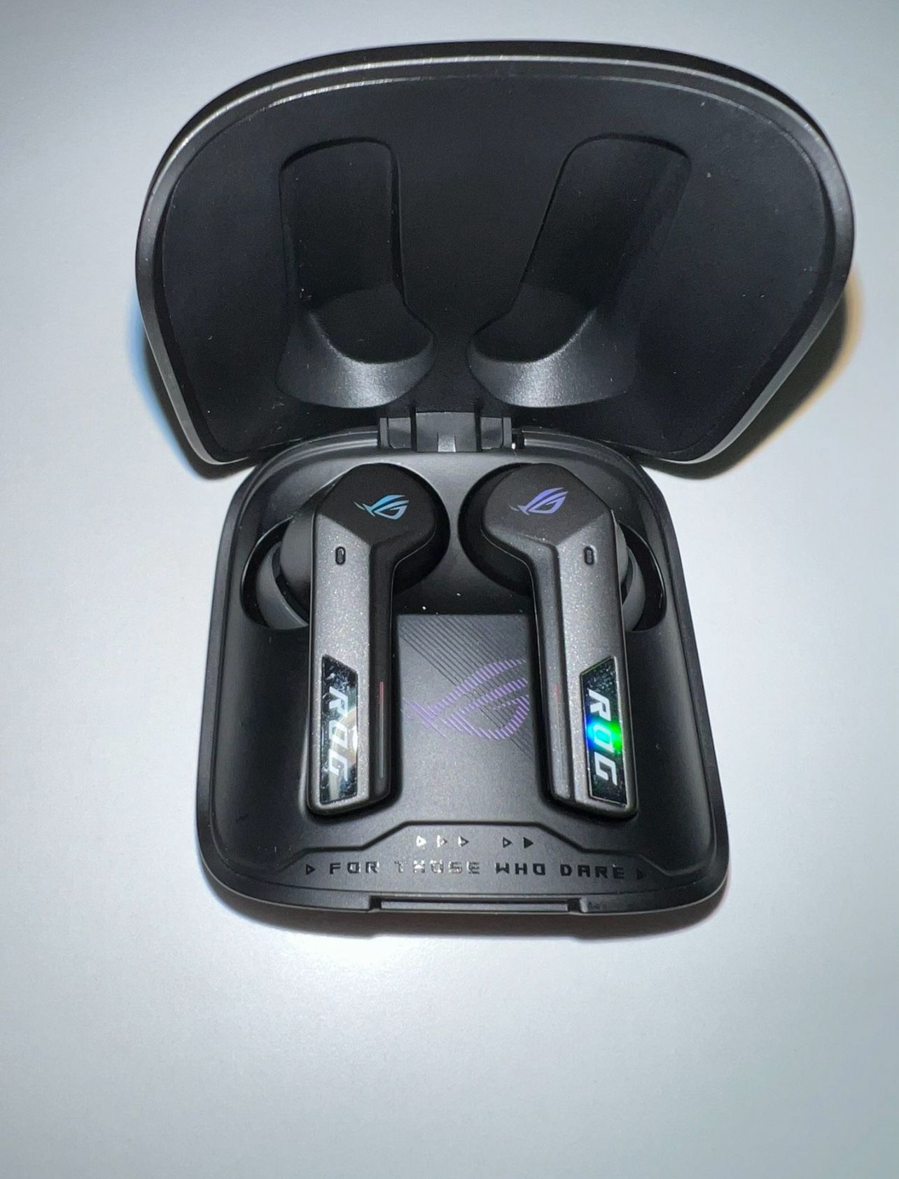 Asus ROG Gaming Earbuds 