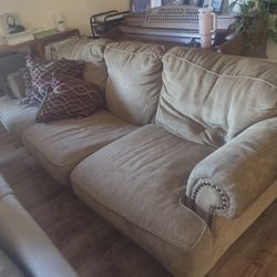 Free Sofa And Love seat