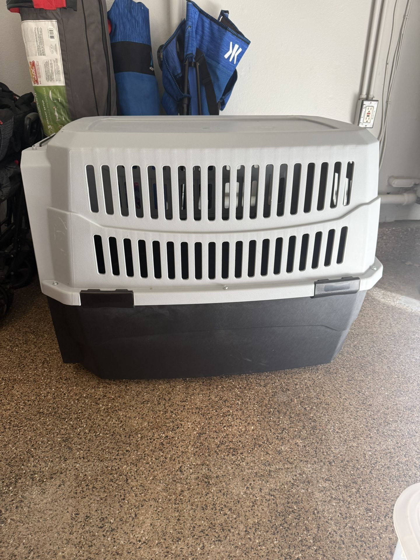 PetSmart Dog Crate Kennel Sz XXL LIKE NEW