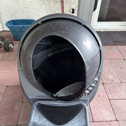Litter Robot 3 - Automatic Self-cleaning Litter Box. Used, Works Perfectly 