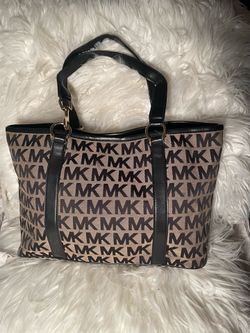 MK Micheal Kors purse