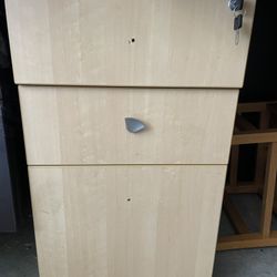 File Cabinet With Key 