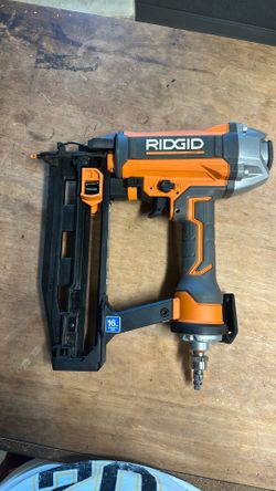 Ridgid 16 Gauge 2-1/2 Inch Straight Finish Nailer